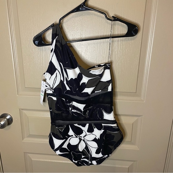 Carmen Marc Valvo One Shoulder One Piece Swimsuit, Women's Size 8 NEW MSRP $106 - Picture 7 of 7